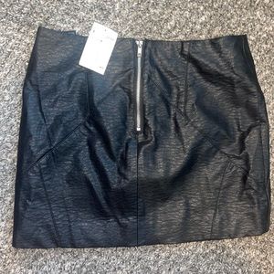 H&M leather mini skirt